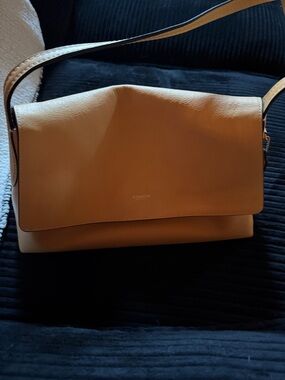 Coach Leather Flap Shoulder Bag in Tan
